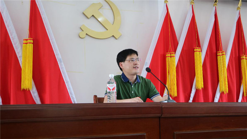 施東毅上微黨課，攝影：陳俊海.png
