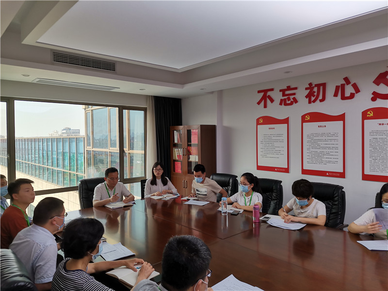 2.黨支部參與選題論證，強化導(dǎo)向作用，將黨建工作融入主題出版工作、營銷宣傳工作和風(fēng)險排查工作中.jpg